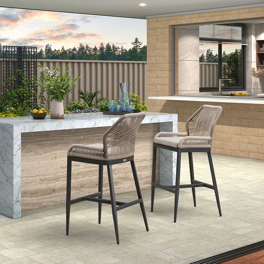 PURPLE LEAF Outdoor Bar Stool Set of 2, Wicker Rattan Bar stools with Back Aluminum Outside Garden Patio Bar Chairs